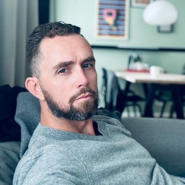 Ryan Whitacre Headshot